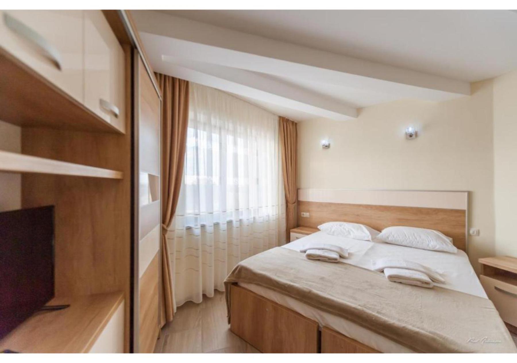 Luxury Apartment Piteşti Exteriör bild