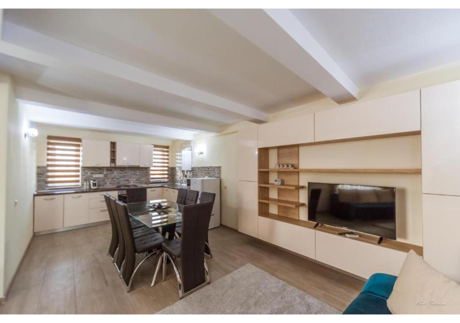 Luxury Apartment Piteşti Exteriör bild