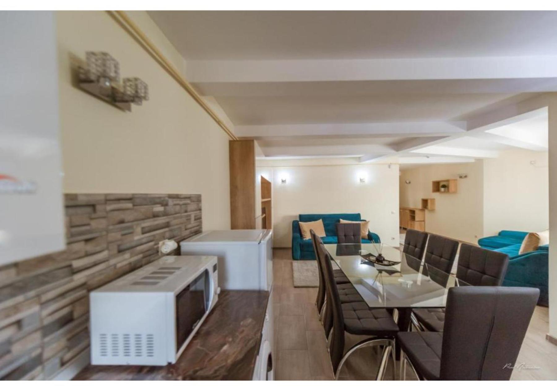 Luxury Apartment Piteşti Exteriör bild