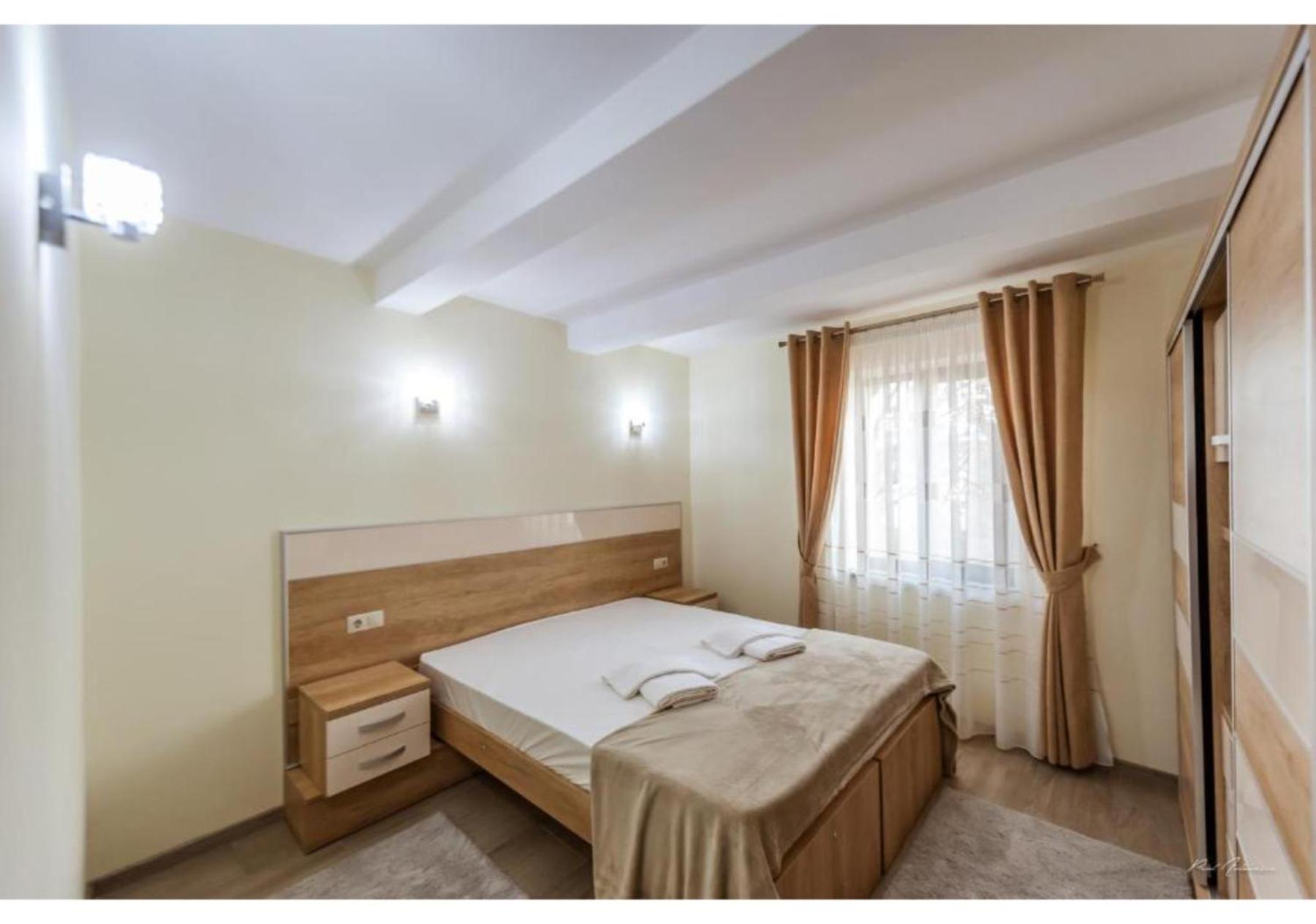 Luxury Apartment Piteşti Exteriör bild